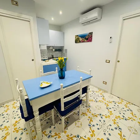 La Casa Di Ciro * Castellammare di Stabia
